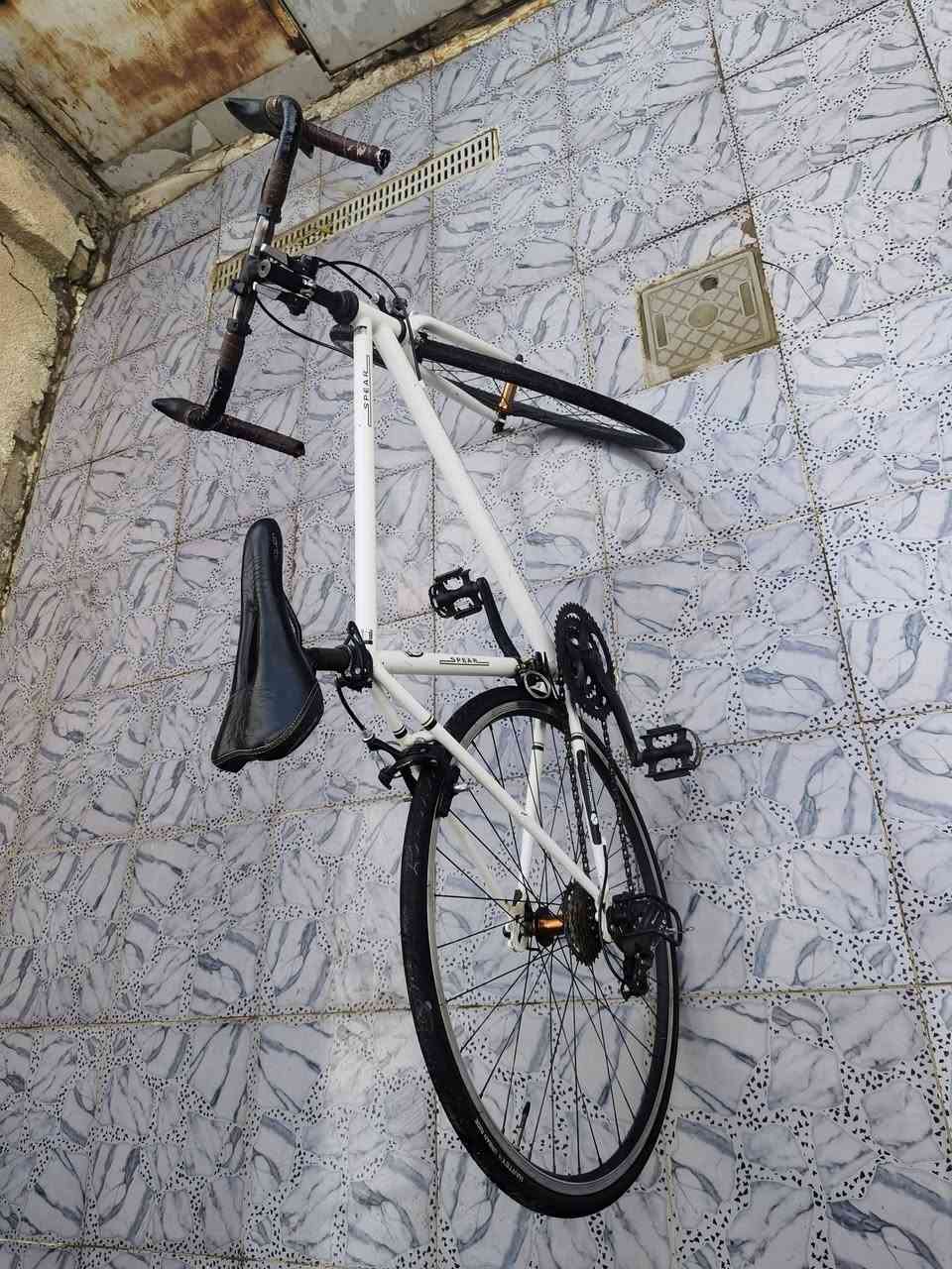 السلام عليكم
بايسكل رياضي كلش نظيف و  تايرات جديده كلشي بي شغال
مكاني حله
السعر 160 بي مجال الشراي يجي عل خاص


**إذا كنت صاحب هذا الإعلان وتريد حذفه لأي سبب، رجاءا أرسل رسالة إلى الدعم الفني**