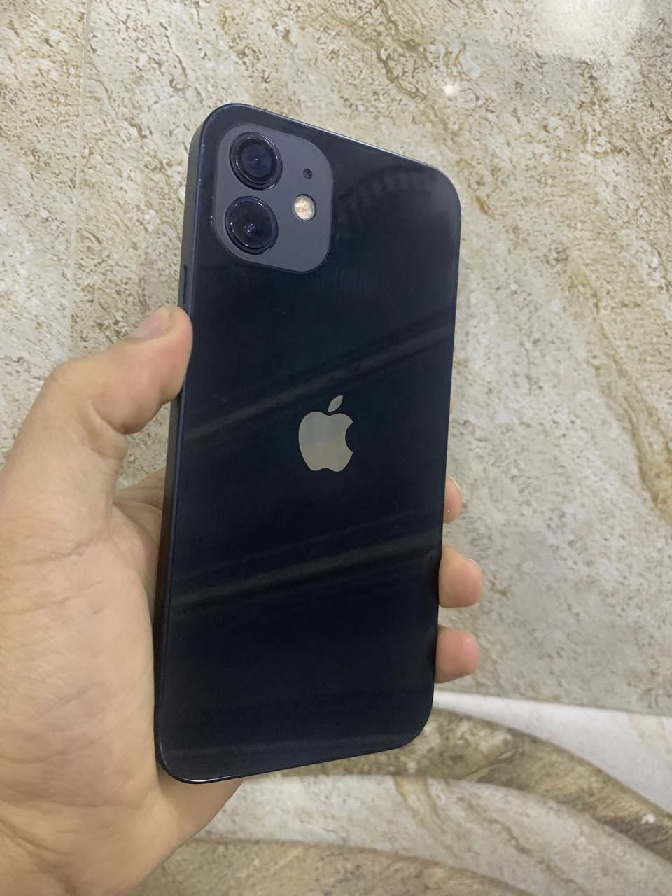 السلام عليكم 12 عادي ذاكره 64 باتري 78  لجهاز مبدل شاشه اصلي شرط لفحص فيس ايدي شغال ومبدل كامره اصلي شرط لفحص اي خلل اي عطل مابي كامرارت شرط رقم واحد سعر 215 رقم *********** اسيا ***********
