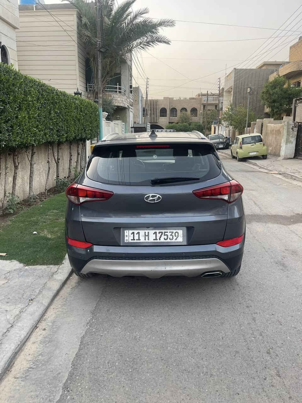 توكسان  1.6 T
حادث تبديل بنيد نفس اللون بارد قبق صندوق

بدون ايرباك سليم 

ستيرن تدفئة

كشنات امامي والخلفي تدفئة

بصمة تشغيل

بصمة دخول  + ترحيب 

كشنات جلد السيارة نضيفة وميرادلهة مصرف 

السعر  14500$

*********** 

بغداد السيدية
