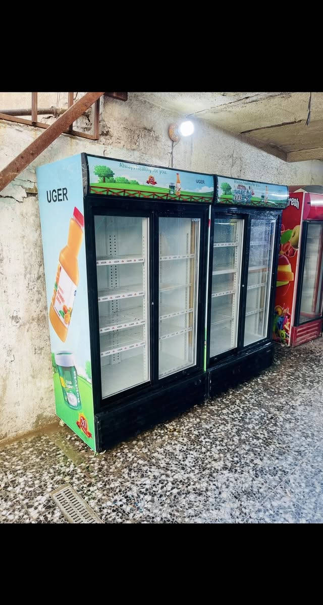 سلام عليكم عارضات بابين سلايت للبيع عدد 2 ايكور تركي🇹🇷الاصلي ستعمال قليل نضافة💯💯 شرط ضمان شراي يتصل على هذا رقم *********** مكاني بغداد واكو توصيل فقط بغداد 🚚
