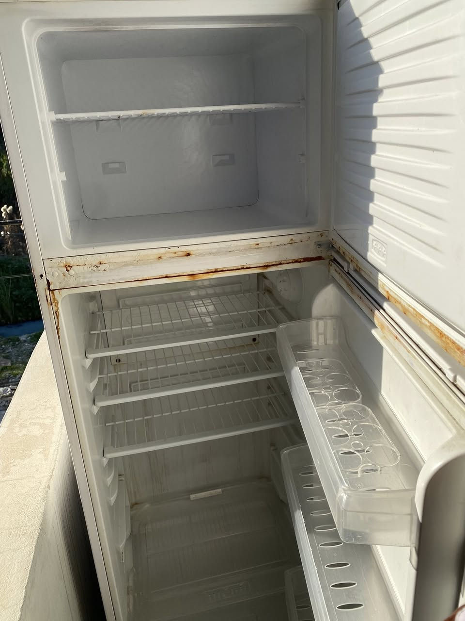 ثلاجة للبيع ١٠٠ الف نظيفة تجميد وتبريد فووول


**إذا كنت صاحب هذا الإعلان وتريد حذفه لأي سبب، رجاءا أرسل رسالة إلى الدعم الفني**