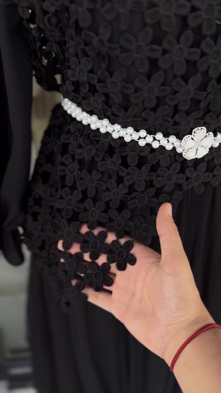 New collection 🖤
38,40,42,44


**إذا كنت صاحب هذا الإعلان وتريد حذفه لأي سبب، رجاءا أرسل رسالة إلى الدعم الفني**