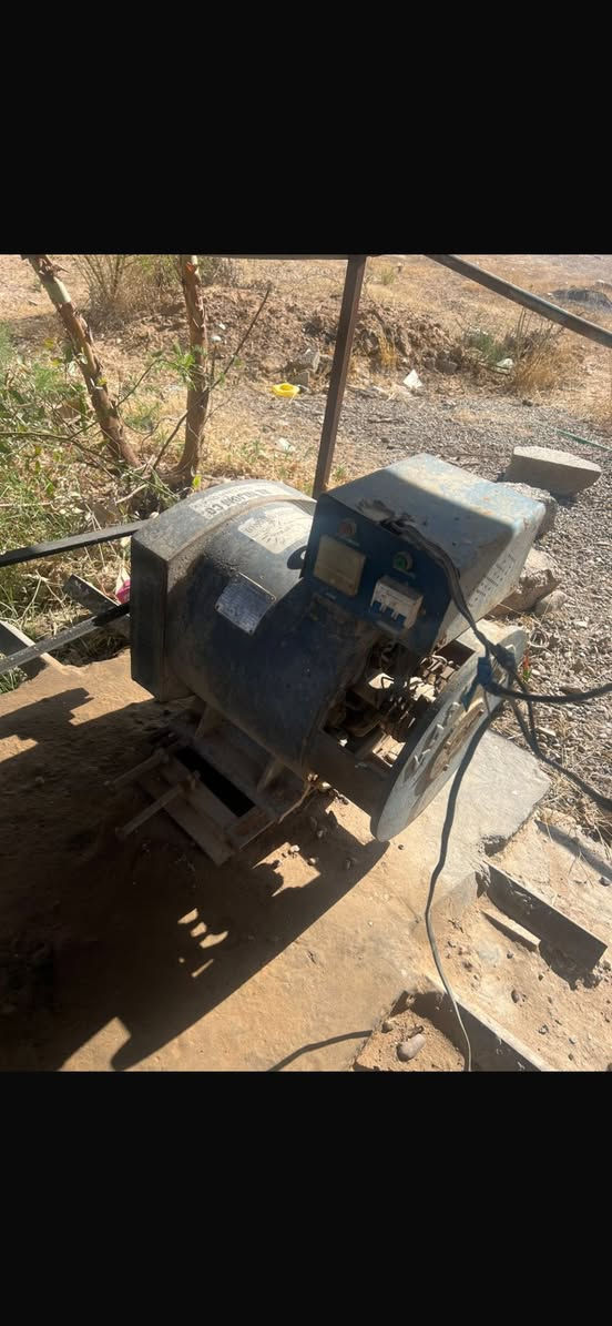 مولد لستر مع راس توليد للبيع شغال ولاكن متروك ناقصة تنضيف 15kv حصان 8 السكن صلاح الدين بيجي للأستفسار-***********
