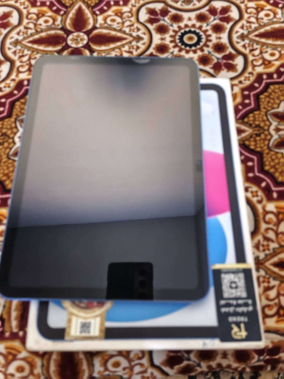 سلام عليكم ايباد 10 للبيع بي رصعه بل زاويه موضحه مابي شي غيرها ذاكره 64 السعر 350 وبي مجال شوي تواصل ***********

