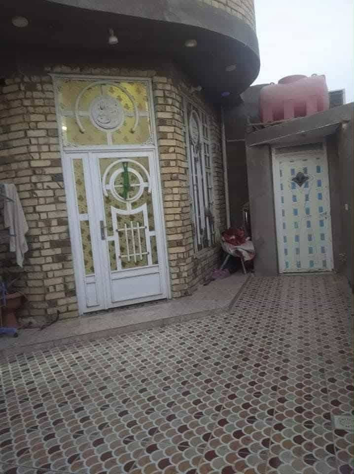 السلام عليكم
بيت للبيع  طابق واحد المساحه ٢٠٠
شارع ١٥ ،منطقه الخاجيه نهايه شارع أربعين 
منطقه ٦٠٠٠
مقابيل المدرسه الصينيه الجديده 
غرفتين نوم واستقبال ومطبخ وهول داخلي 
الاستفسار على هذا الرقم صاحب دار***********
