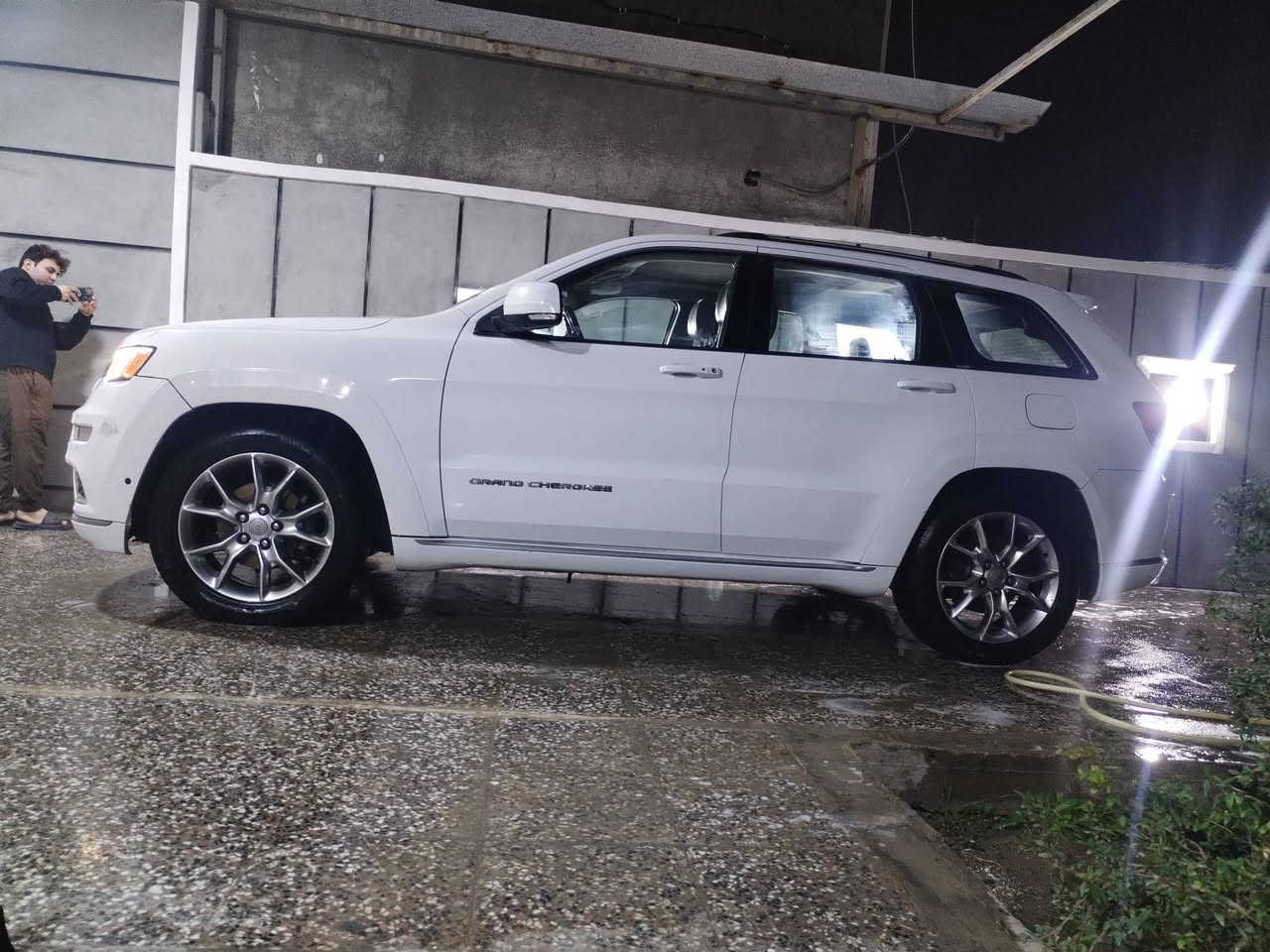 جيب سومنت وارد أمريكي موديل 2016 كلين السعر 250$ وبيه مجال لشراي ***********
