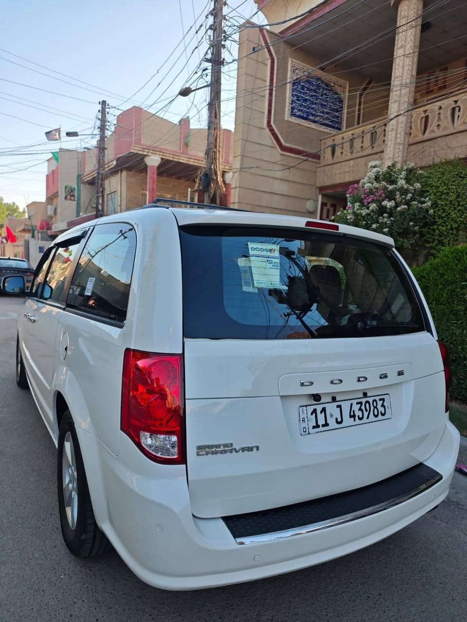 السلام عليكم
دوج كرفان ٢٠١٣ امريكي حادث بسيط جدا صور الحادث مرفقه في المنشور سياره جديده جدآ بدون صبغ ماشيه ١٥٠/الف حقيقي رقم نكليزي دولي سنويه ٢٠٣٠ داخله هزه جديده 
تبريد ثلاث قطع ثلج تحكمات بالستيرن شفتات حساسات خلفيه جام كهرباء تخم تاير جديد صدر أمامي خلفي جديد كشنات بلع سياحي منفصل سياره لوك بدون نقص
مكانى بغداد السعر ١٢٦ رقم الهاتف ***********
(علماً السياره احلى من الصور)
