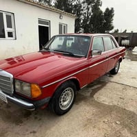 مرسيدس ابو جحيل • ١٩٨٤ • رقم ديالى