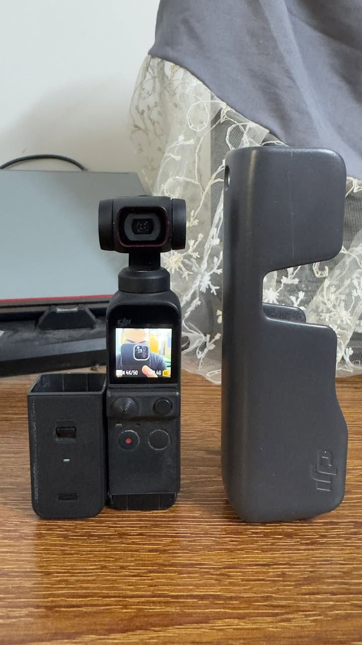 Dji osmo pocket 2 combo
مستخدم نضيف كلش شرط الشغل اي خلل مابيه السعر 250الف  

***********
