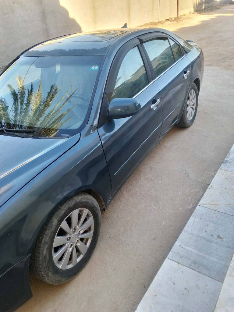 السلام عليكم 
سوناتا 2007 أمريكي 
رقم بغداد باسمي 
محرك يبخر 6 سلندر 
السعر 75 
*********** اتصال فقط مكلف بالنشر كربلاء, العراق
