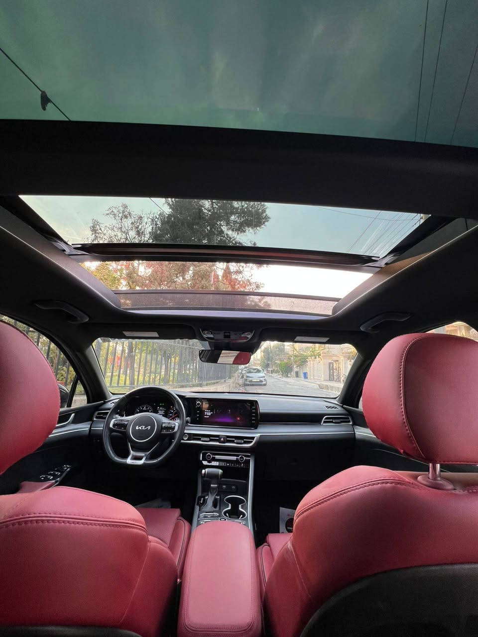 .Kia K5  GT Line
•مۆدێل/ ٢٠٢٣ / ٣٤ هەزار چووە 
•فوول مواسەفات ناو سۆر بلادی 
•کوشین ( هیتەر ، جلد ، کارەبا )
•بەسمە و پانۆڕاما ، کامل ڕادار
•شاشە گەورە و کامیرە زۆر مواسەفاتیتر 
•تەنها بۆنیت سبوغ ، شاسی بە شەرت نەیگرتووە 
•ئەێرباگ تەنها سوکان سیستەم
•کاتی نەشکاوە
•نرخ / ١٨٨ $$

اسم السیارة / KIA _K5 -GT LINE
مـــــــودیل / ۲۰۲۳ جدید 
ماشي فقط / ٣٤٠٠٠    الف کم 
فوول فوول مواصفات اعلی فئة
بصمة ، بانوراما ، كامل رادار 
دواخل ٲحمر بیلادي 
كشنات ( تدفئة ، كهربائي ، جلد ) 
شاشة كبیر كاميرا حساس 
وهواية مواصفات بی 
فقط بولنت صبغ ، شواصي سلیم بشرط السونار 
آیرباك فقط ستیرن راجع سیستم 
رقم كاتي ، مامكسر ، تترقم شمالي 
سعر  ( 188 $ )


**إذا كنت صاحب هذا الإعلان وتريد حذفه لأي سبب، رجاءا أرسل رسالة إلى الدعم الفني**