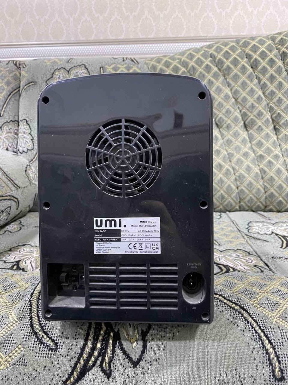 السلام عليكم عندي ثلاجه حجم صغير مال امزون اصلي للبيع
التواصل : على الخاص او***********
