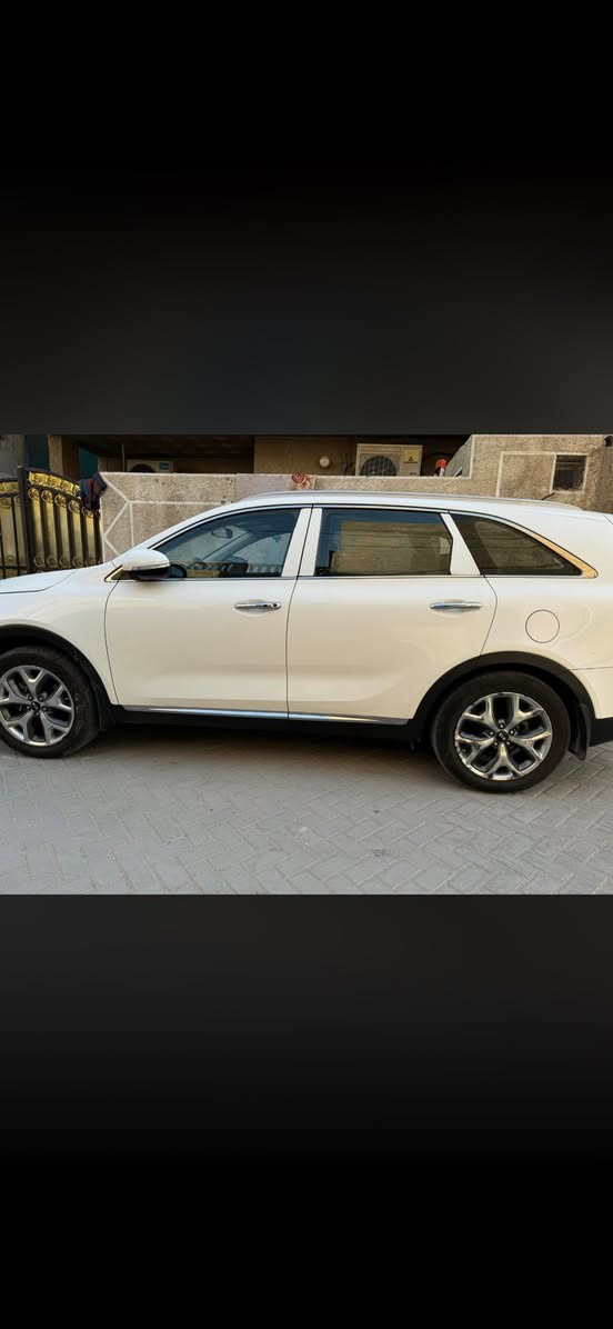 سورنتو موديل. 16
خليجي لبيع
مكينه 6 سلندر
ماشيه 180
مكفوله ماعده جاملغ الخلفي بارد 
والباقي مكفول من كلشي 
سياره نظيفه وأحلى من الصور
مدينه الصدرقطاع 3
موبايل ***********
السعر 115 وبيه مجال بسيط
كشن كهربائي 
مري شفط
بصمه تشغيل وابواب
صندوك كهربائي
ترحيب عند الاقتراب
مري شفط
3 قطع تبريد
محرك 6 سلندر
