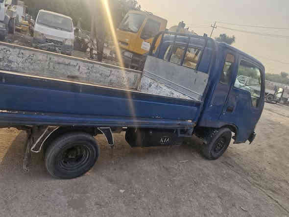 كيا فنتيره قلاب مديل98 باسمي رقمها بابل انكليزي سنويه جديده لنهايه ٢٩  مكاني كربلاء  سعرها 48 بيها مجال حك الجيه *********** غراض وياها الغد المضروب والشباك الامامي ماشادهن
