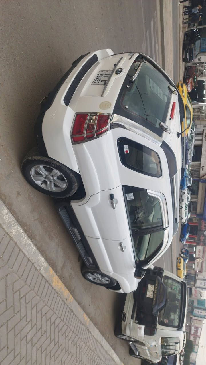 السلام عليكم سياره سبورتي 2010 ماشيه 88 الرقم بغداد الثانويه باسمي سياره كفاله عامه مكاني بغداد السعر رقم الهاتف ***********
