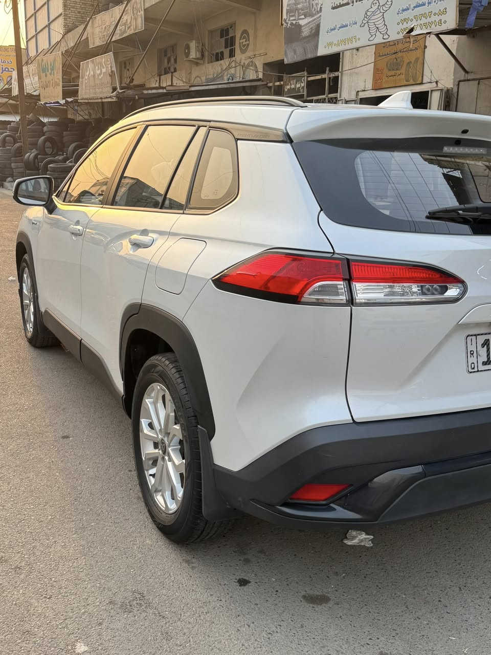 تويوتا  فرونت لاندر 2024
ماشية 28 
كفاله عامة من الضربه والصبغ والبارد والرصعه والتكحيل 
داخل قرميدي   
 كشن كهرباء حساسات 
رادار 
مواصفاتها معروفه 
السياره جديده جدا واستخدام شخصي 
السعر 26 مليون 
***********
