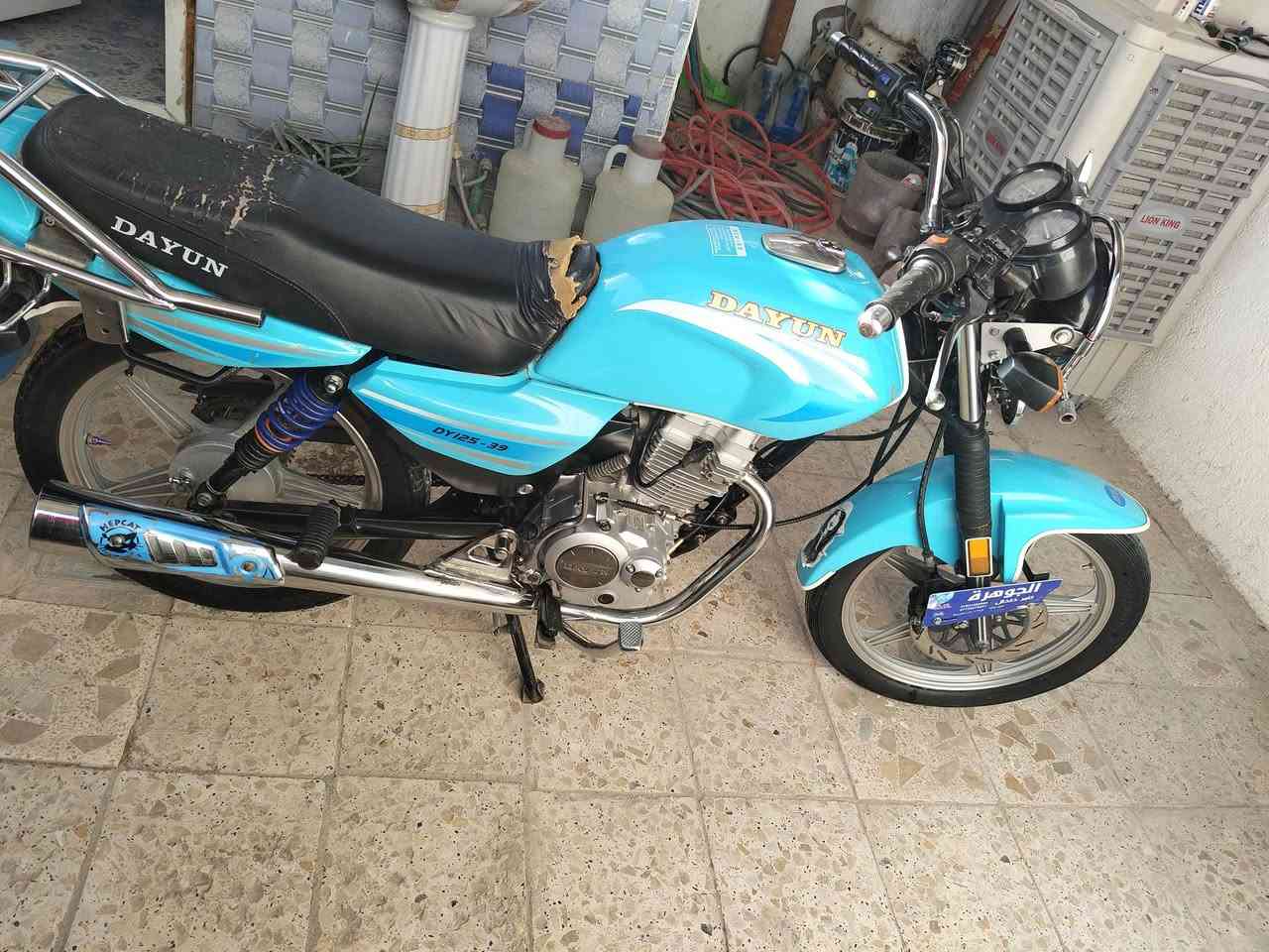 السلام عليكم دراجه دايون للبيع  مديل 2022 اوراق اصولي دراجه حلـِۈۋ‏وھّ شلعه ومعدل  كهربائيات ڱڵـه  شغاله محركه بي صوت  مكاني كربلاء الامن الداخلي السعر 1350 وبيه مجال للشراي ***********
