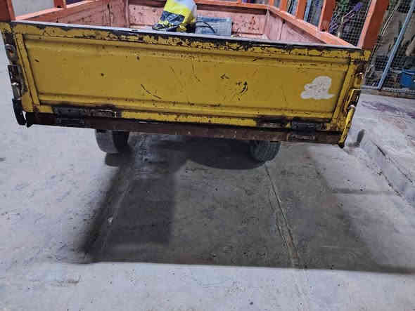 امتي ار.  ادواااات مديل 15. مكينه مكفولة وشاصي وبدي وتواير كلش نضاف بس الركبة معمرة ومضبوطه ضفيرة كامله عوزها بس باتري والسعر600وبيها مجال للطيبين مكاني الزبير محلة شمال ***********وتساب مارد ع خاص
