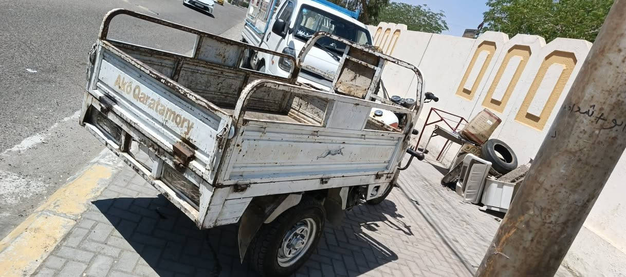 السلام عليكم ستوتة للبيع فحل عالي كلاب السعر 850 الف بيها مجال العنوان تكريت ***********
