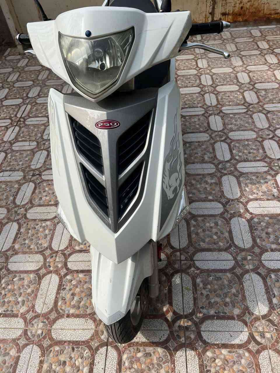 السلام عليكم دراجه كامكو للبيع محرك 125cc دراجه مثل مواضحه  ب الفيديو نكره سلف كامله مابيها اي نقوصات السعر 600 وبيها مجال  للاستفسار على الرقم ***********
