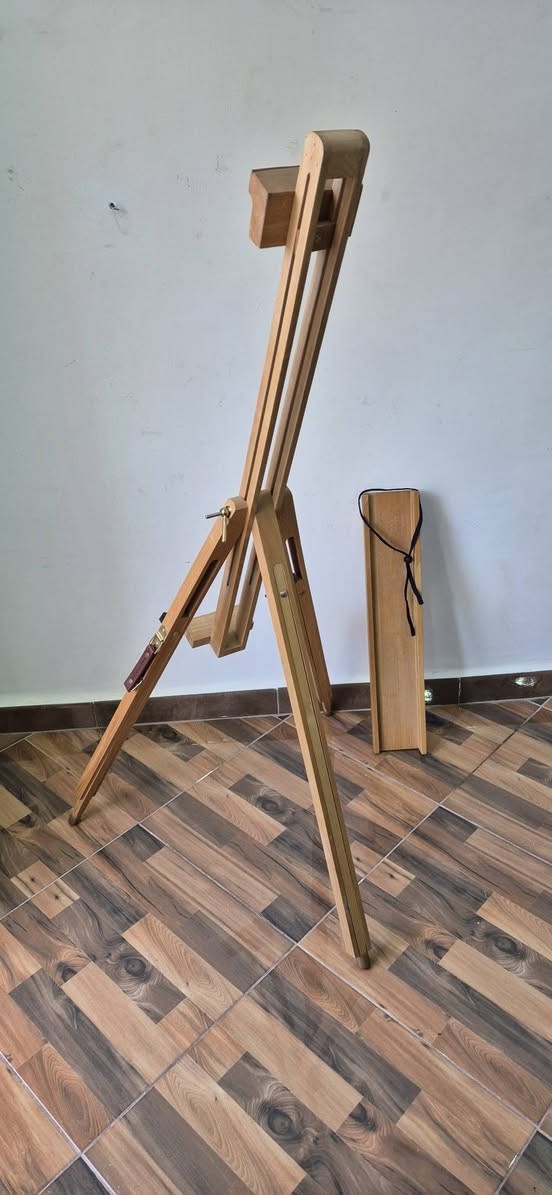 chevalet de campagne en bois pliable et pratique


**إذا كنت صاحب هذا الإعلان وتريد حذفه لأي سبب، رجاءا أرسل رسالة إلى الدعم الفني**