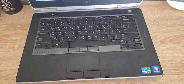 لابتوب DELL للبيع
Core i5
Windows 7 
نضافه 80%
حسابه تتحمل كل البرامج 
والسعر 190 
العنوان نجف الرقم***********
