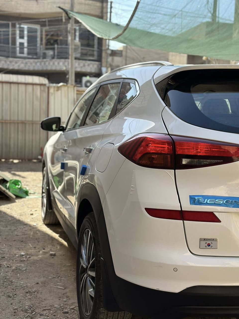 السلام عليكم
توسان ٢٠٢٠ 
كاصد خليجي فول مواصفات عدا بانورما
ماشيه ٥٥ الف
حساسات امامي خلفي
لايت 5 عدسات
ليد امامي خلفي
لايت دوار ويه الستيرن
اشارات بالمري ومري شفط
اشارات ترحيب باب ومري
كير 3 انضمه 
بصمه
كشنات جلد كهربائيه
تبريد قطعتين
شاحن وايرليس
ثلاجه بالجكمجه
السياره كفاله عامه من كل شي عده رصعه بالبنيد صغيره السياره جديده بمعنى الكلمه
مكان السياره بغداد
للاستفسار 
***********
