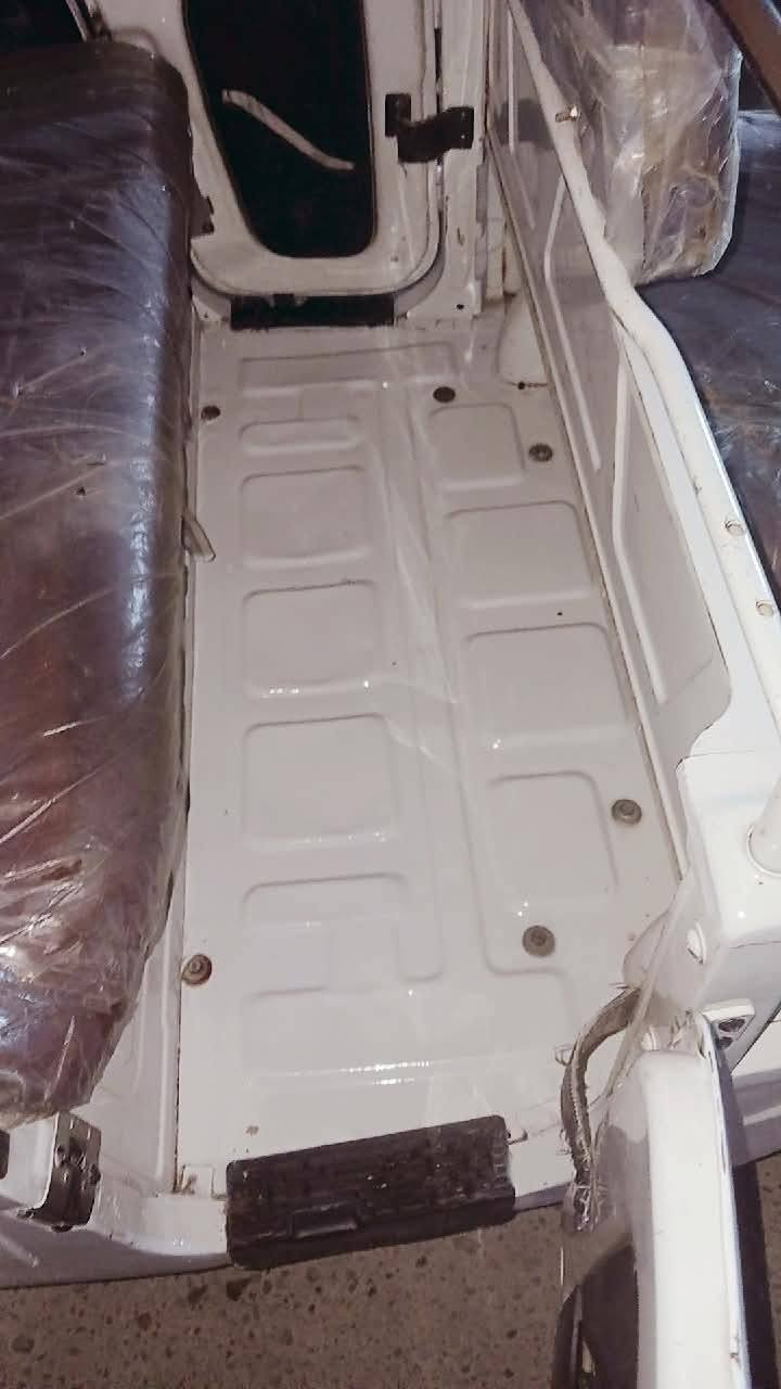 السلام عليكم تكتك للبيع موديل ٢٠٢١ تكتك رقم وسنويه معمرة دوس فقط مكينه خير من الله جاهزة كهربائيات جاهزة  سعر ٧٩٠٠ مكاني بغداد شعله ***********
