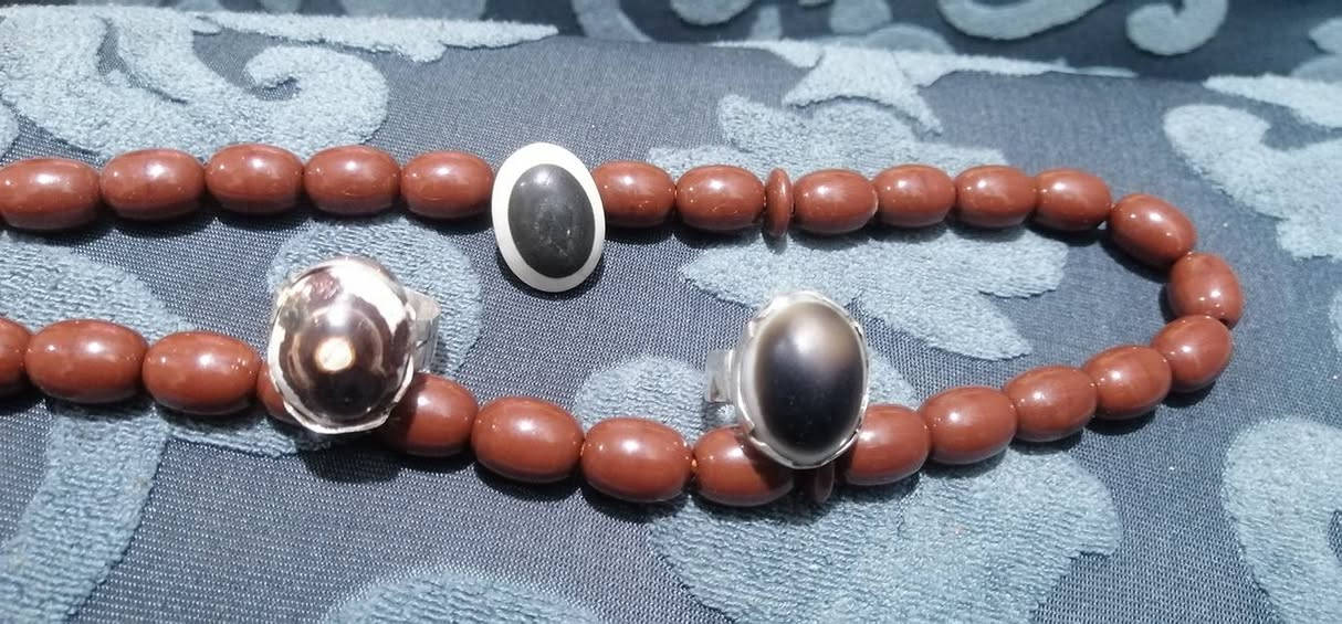 محابس فضه صياغه ابو قائم جزع واحد ع ٣٠ سماوه
***********
