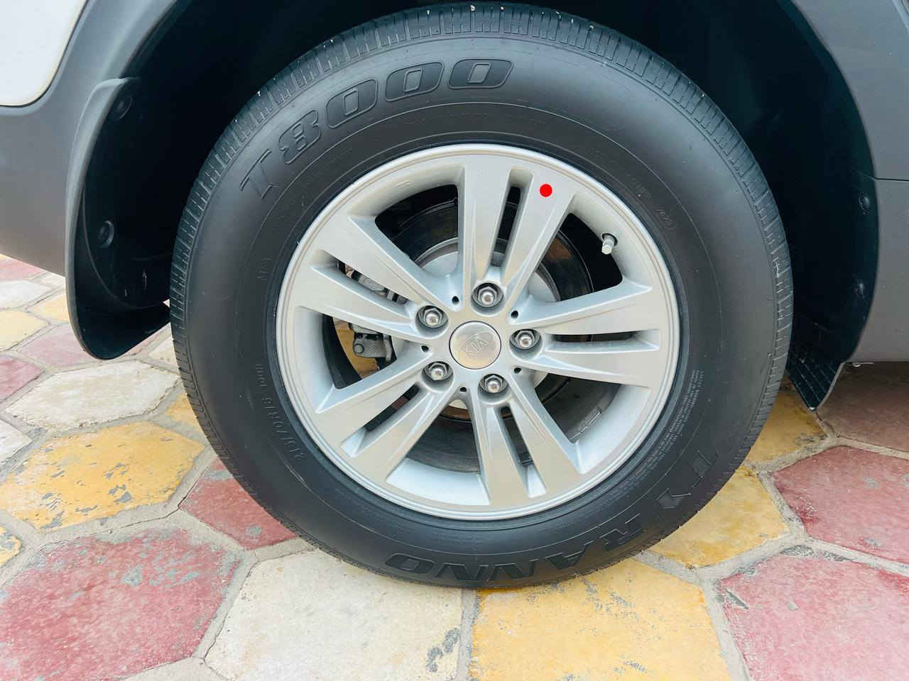 للبيع سبورتج 2011خليجي الصونار مرفق مع الصور محرك 2400 رقم ذي قار انكليزي بأسمي سنويه لغايه 2030
مكان ذي قار الشطرة
للاستفسار اكثر الاتصال او المراسله واتساب ***********
