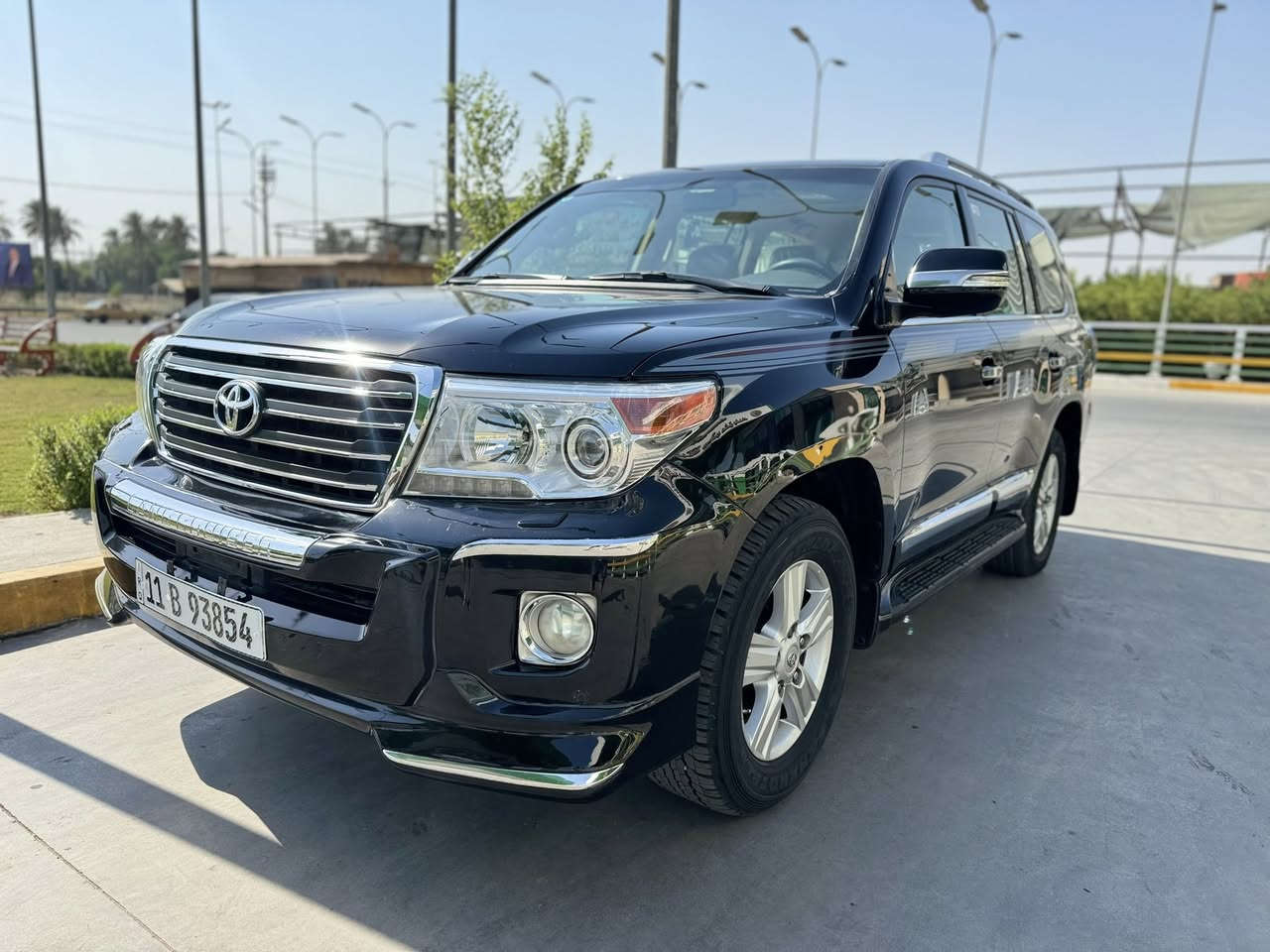 السلام عليكم
تويوتا لاند كروز 2012 بريم 6 سلندر
فول مواصفات معروفه مواصفات البريم (بصمه-فتحه-كشنات كهرباء-كشنات جلد)
سياره مكفوله كفاله عامه بس الدعاميه الاماميه محدثه مال 2014 والدعاميه القديمه موجوده
مكانه بغداد  قبل سبوع جددة سنويه و شدسة لوحات اوربيه
***********
