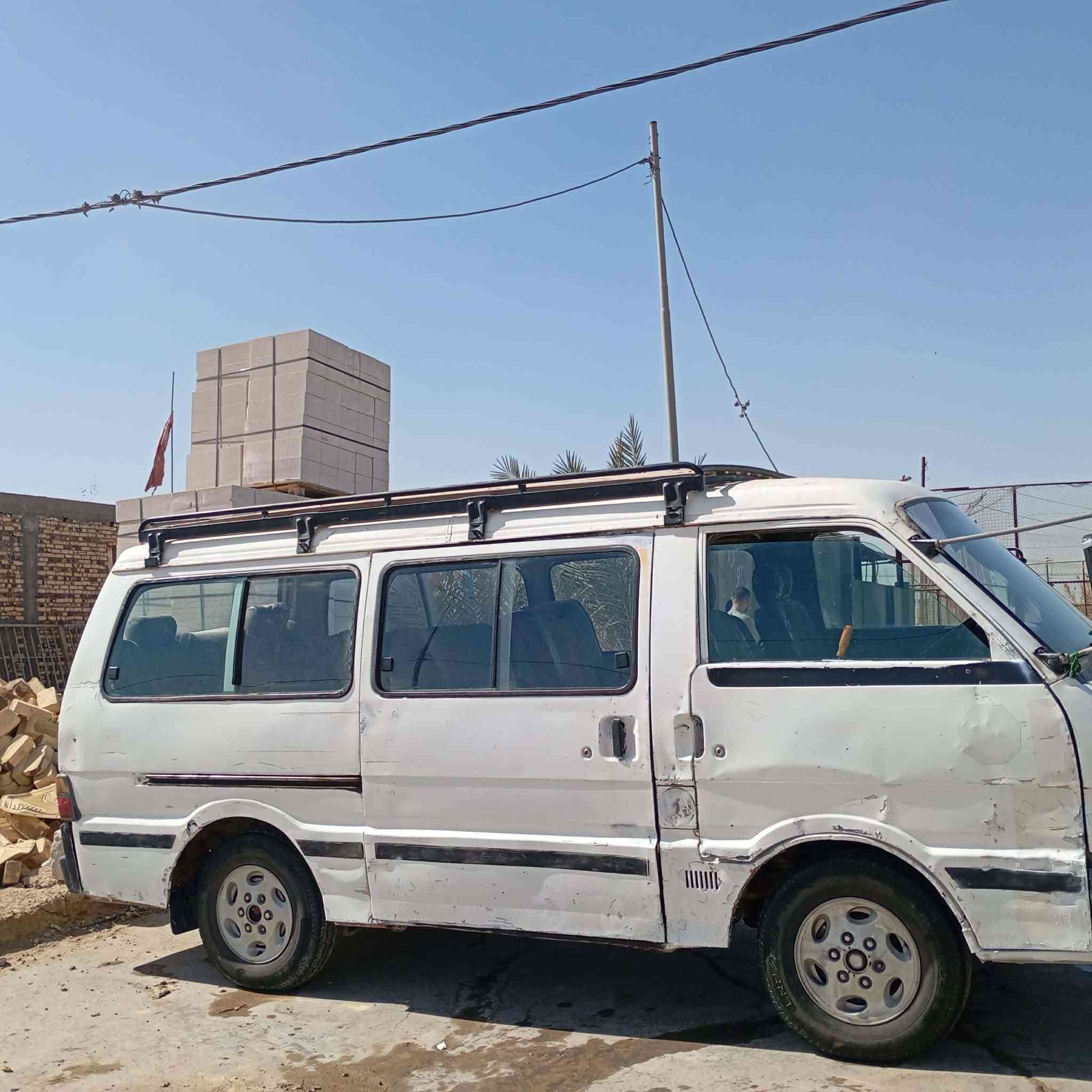 كيا بستا 95 رقم احمر
سياره جاهزه كير مكينه اكسن شواصي مكفولات. 

غرفه وسط حدايده نظيفه 

باتري سلف دينه بور مشط ستيرن 

لسياره معروضه بسعر ستوته مال واحد يريد يحصله علاكه مو ما تكشخ معروضه ب18 بيه مجال ***********
