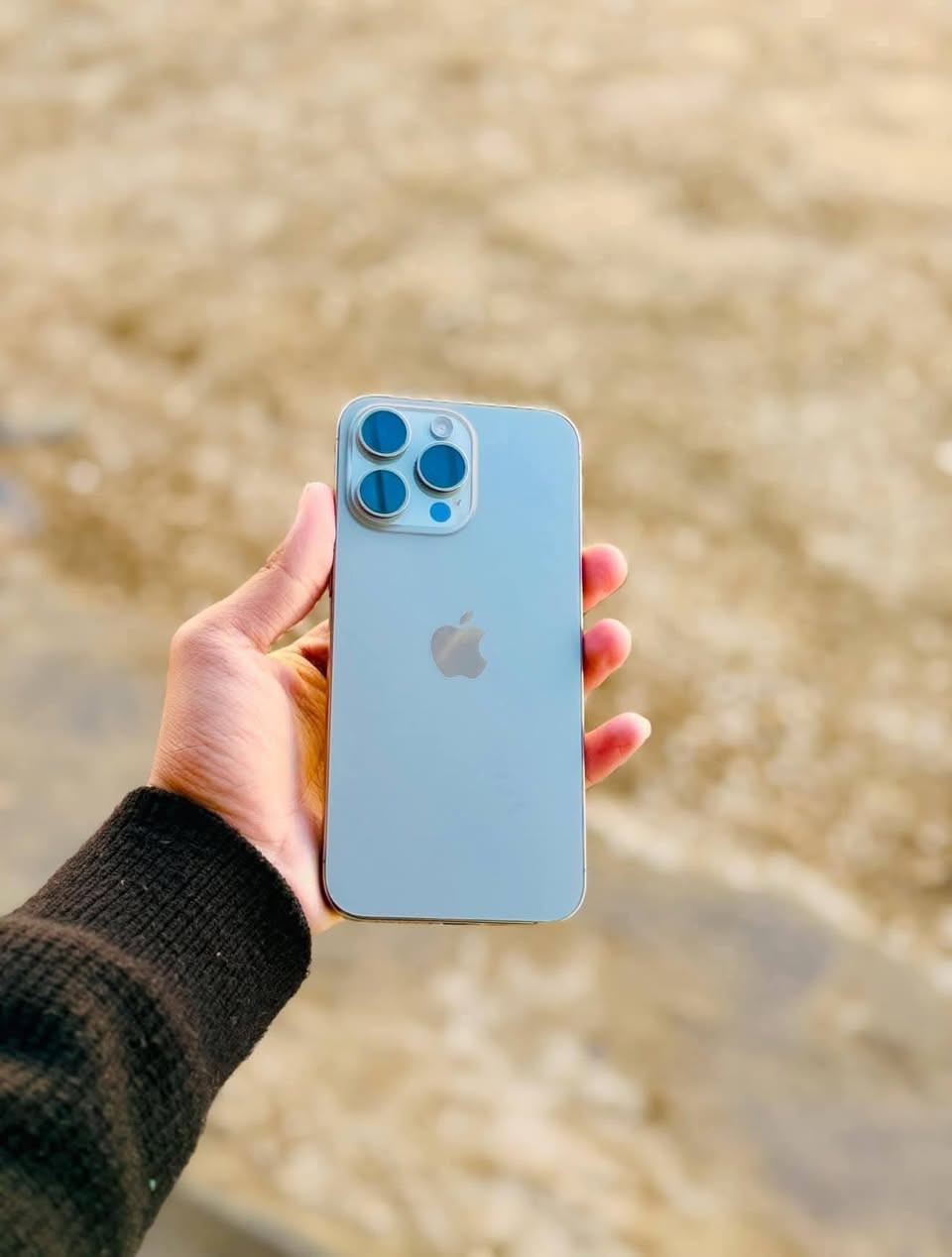 💙ايفون 15 برو ماكس 💙

🔥السعر 695 الف دينار 🔥🔥

ذاكره 256 
بطاريه %95 
نموذج M شرق اوسط ماستر 
نضافه %100 
كله مكفول وشغال 
مستبدل شاشه اصليه 
فيس ايدي شغال 

العنوان النجف الاشرف 
اتصال ***********📞📞
