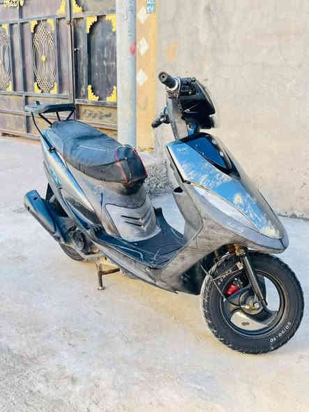 ماكس عدله للبيع الدراجه يحتاجلها ترتيب وكلشي شغال بيها السعر 425 وبيها مجال اي ستفسار ***********
