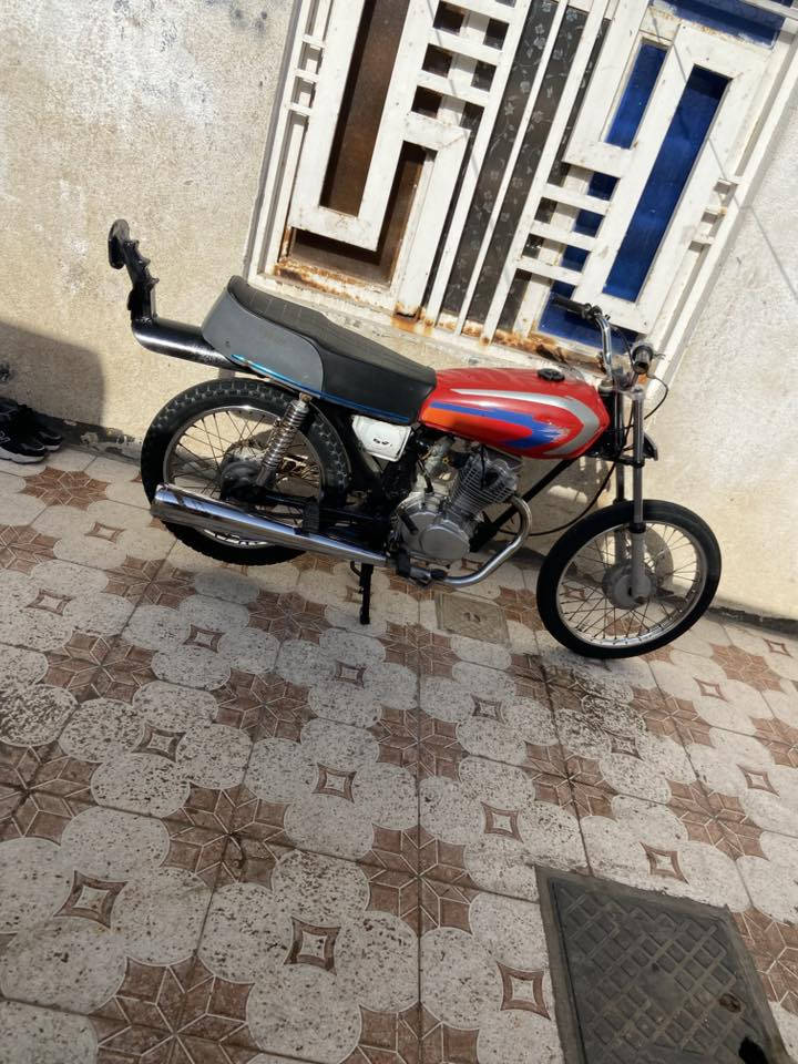 نامه شلامجه(أدوات مكفوله سرقه) نضافه مثل صور مكينه ناعمه لاتبخير لا تنقيص شلعه معدل مرتبه مكان تنوّمه سعر 425 بيت مجال قليل رقم ***********
