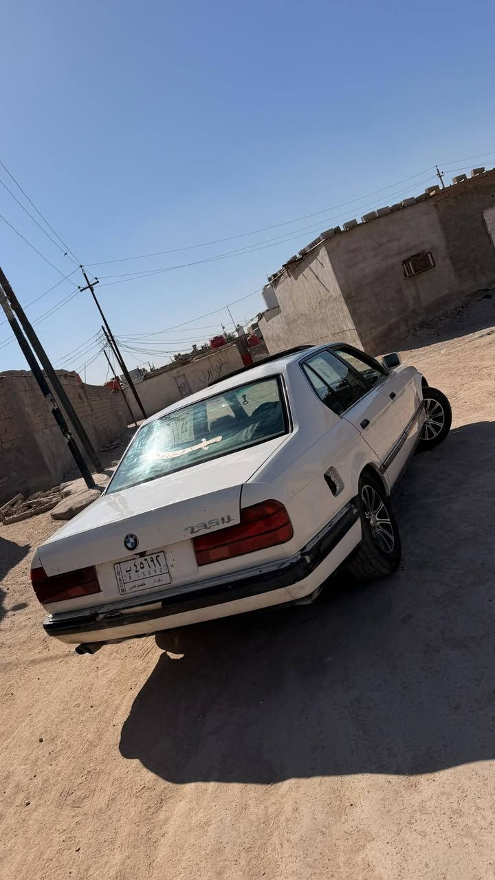 السلام عليكم
735 موديل 91
سنوية لـ2027
تحويل مباشر
سيارة جاهزة كلشي بيها ع البلاد
تبريد ثلج
كهربائيات كلها شغالة
تخم تاير جديد
باتري جديد
بيها اكسل خفيف كلش حلو
دواخلها حلوة كشنات جلد
السعر $40
بيها مجال للطيبين
مكان السيارة البصرة الزبير
***********
