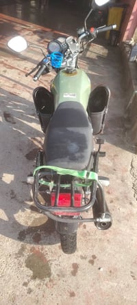 دراجه سونلك إيراني نقصها بس الكهربايات تعبانه 07712633965 متوفر واتساب