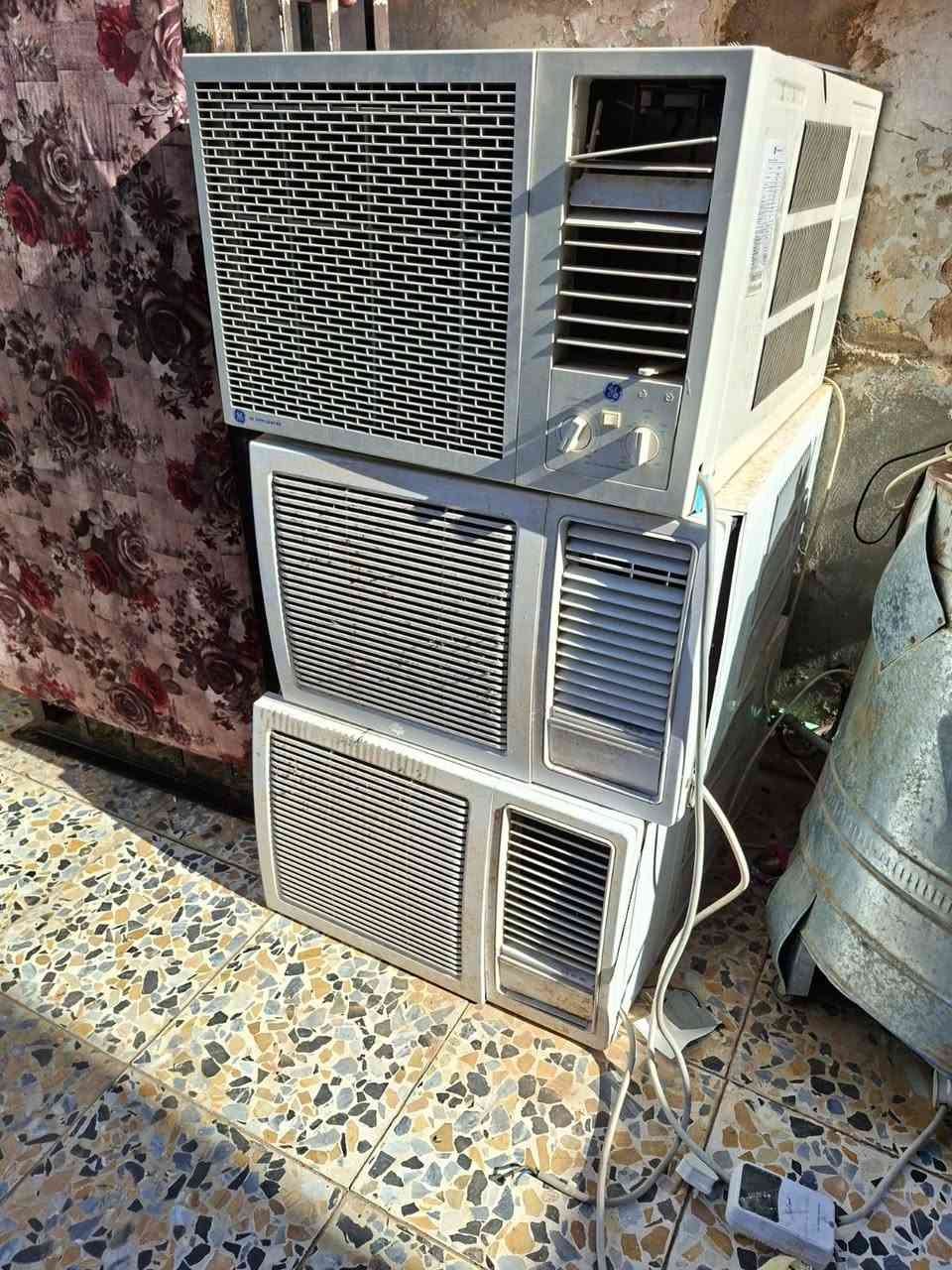 مكيفات للبيع مع القفص تبريد ثلج ٢ طن السعر ٢٥٠ الف


**إذا كنت صاحب هذا الإعلان وتريد حذفه لأي سبب، رجاءا أرسل رسالة إلى الدعم الفني**