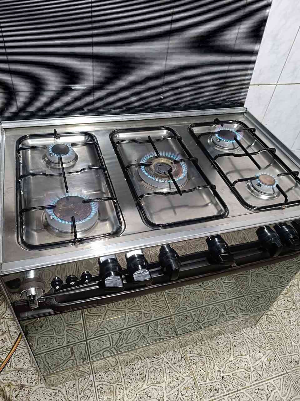 طباخ تكنوكاز مصري مكان دورة يوجد توصيل بالاجرة
واتساب ***********
