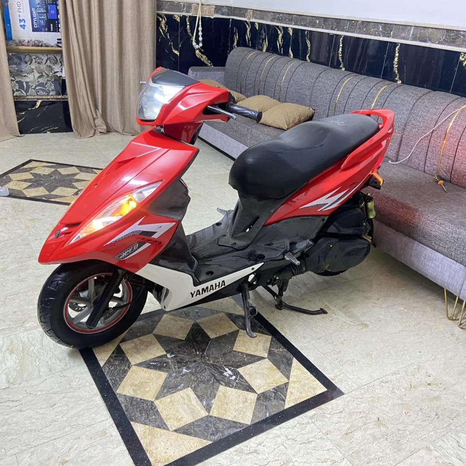 سلام عليكم دراجه جيتي ار لبيع صالي ١٠ أيام من نزلته دراجه جديده مكفوله مكاني بغداد بلديات شراي يتصل على هاذ رقم ***********
