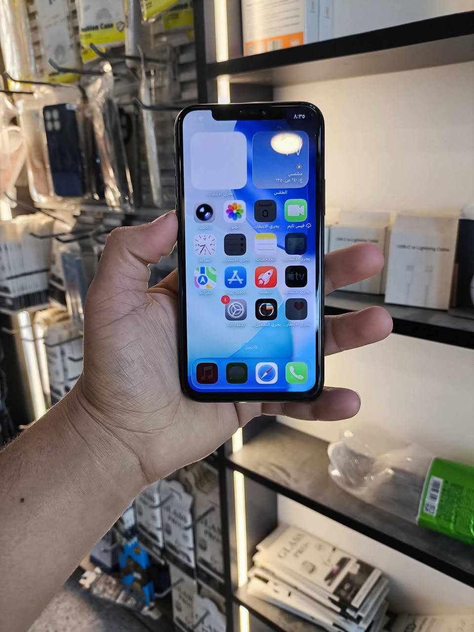 🔥 للبيع - iPhone 11 Pro 🔥
📱 ايفون 11 برو 💾 ذاكرة 64GB 🔋 بطارية 100% (مستبدلة أصلي)

✨ مواصفات الجهاز: ✅ تك سيم شغال طبيعي ✅ كامرات شغالة وتصويرها حيل حلو ✅ صوت شغال وواضح ✅ شاشة ثلث خيارات أصلي (مستبدلة) ✅ هزازات شغالة طبيعي ✅ وايفاي وشبكات شغالة طبيعي

🖤 لون الجهاز: أسود ✨ شخط مابي

⚠️ ملاحظة: بصمة الوجه تحتاج برمجة

💰 السعر: 175 ألف دينار

📍 الموقع: الموصل - الأيسر

📞 التواصل: *********** أو خاص

🚫 ماكو توصيل للمحافظات ماعندي
