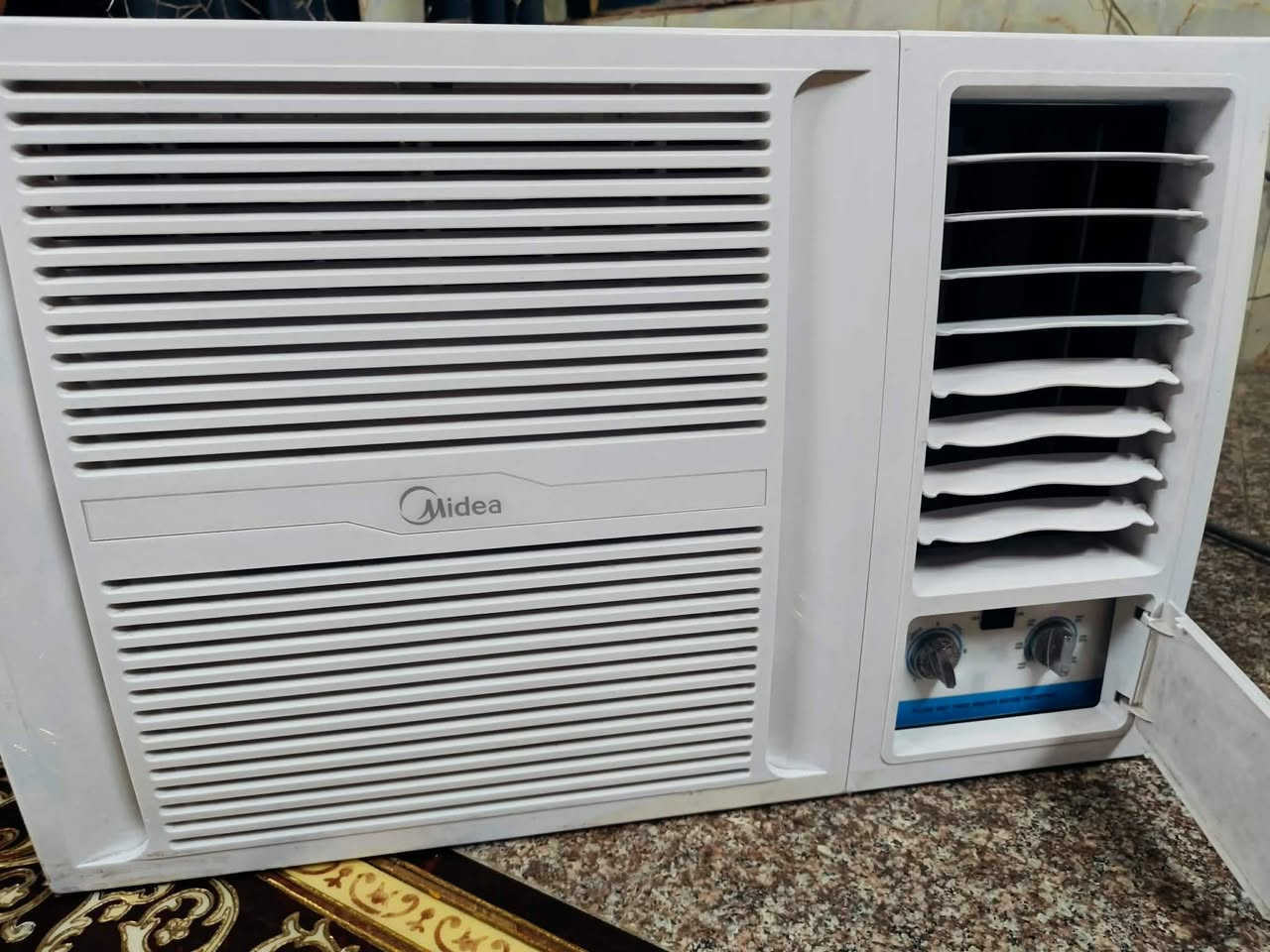 مكيف ماركة (ميديا ) 2 طن  اخو الجديد دبل راديتر بواري نحاس  راوتري اقتصادي ماطور تي ثري تدفئه تبريد جهاز راقي وعالفحص السعرمع التوصيل (350) قفل متوفر توصيل جميع مناطق بغداد


**إذا كنت صاحب هذا الإعلان وتريد حذفه لأي سبب، رجاءا أرسل رسالة إلى الدعم الفني**