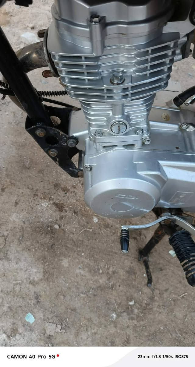 سلام عليكم تايكر مديل 21  طالعه ب 22اوراق أصولي بسمي وكيله العارضي سعر 750 وبيه مجال تترقم  

اخوان السوك كلشي بيه دراجه كل نقص مابيه 
رجاء الموشراي لايتعبني مكاني ديوانيه مهناويه

***********
