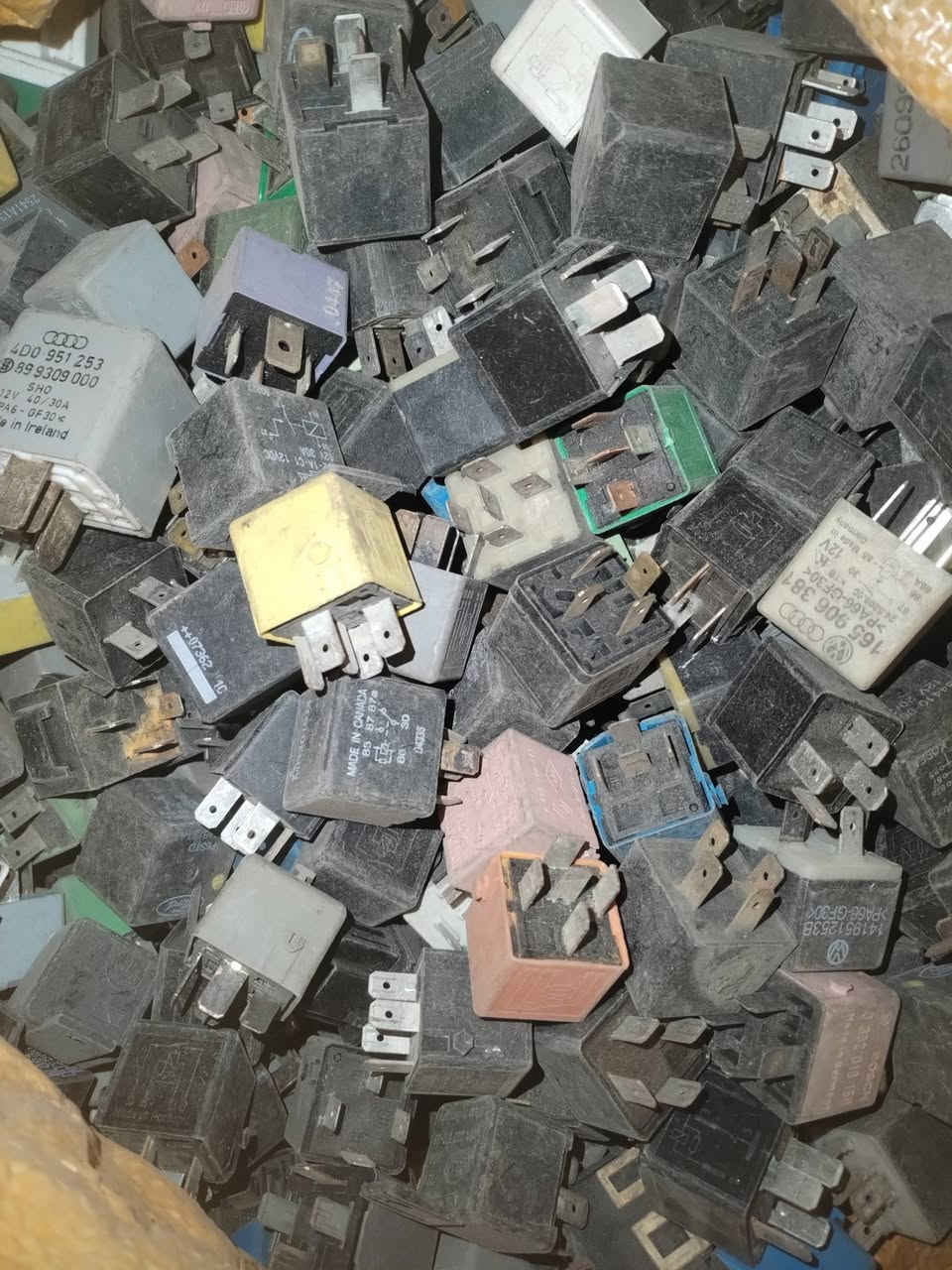 كتف رباعي خماسي مشكل سعر قطعه 450 دينار بيع جمله فقط *********** تواصل واتس اب او خاص
