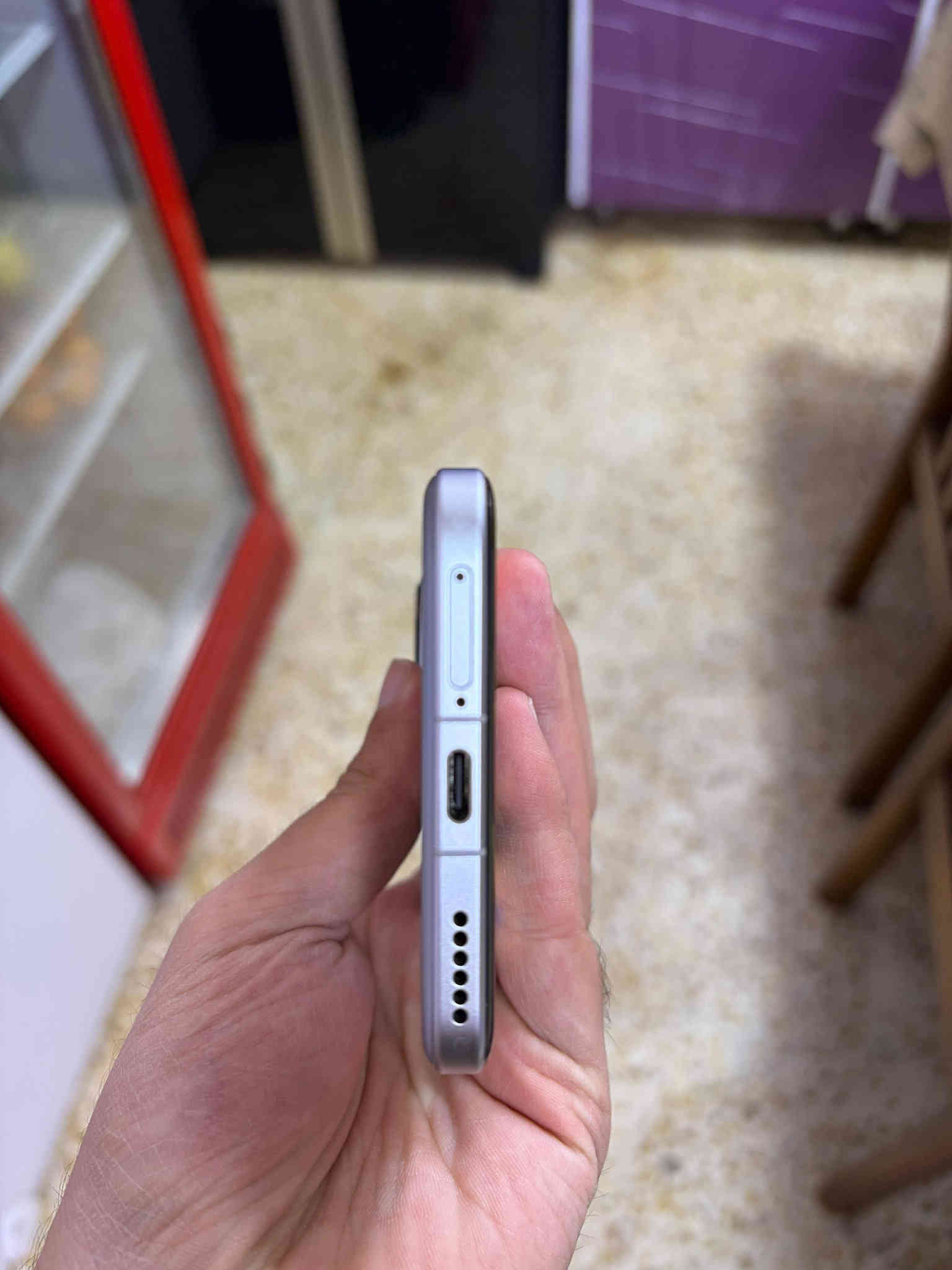 السلام عليكم
للبيع ☃️ هاتف HONOR MAJIC7 Pro
ذاكرة 512GB 🤖
مثل ما موضح بالصور، نظافة 100% ✅
يجي مع ملحقاته كاملة ( العلبة + الشاحنة 100w )
السعر 925 ألف 🎯 وبي مجال بسيط
عنواني بغداد - السيدية
للاستفسار اتصل فقط على الرقم:
***********
