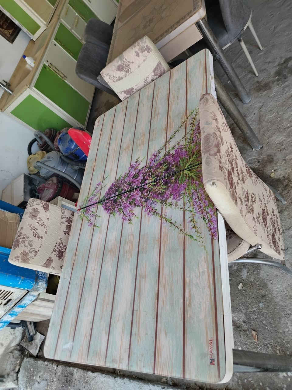 أرخص اسعار الباله يمي وبس *********** العنوان بدايت صعدت جسر الأخضر الي يطلع ع مجمع طالقاني ع ايدك اليمنه مجاور معمل ثلج نعمانيه يالله
