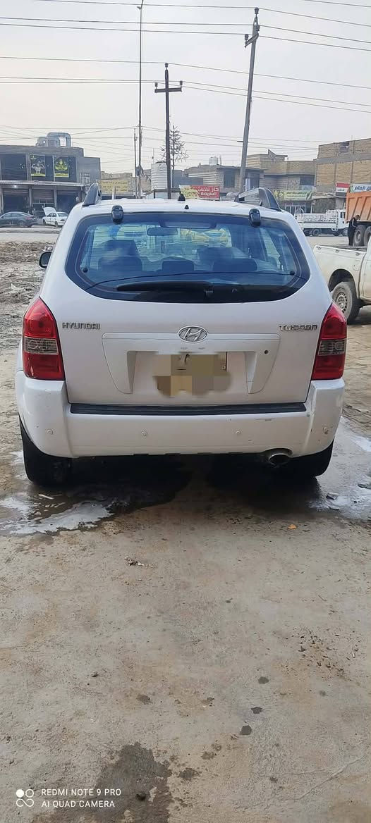 السلام عليكم 
 توسان 2009 للبيع او مراوس سياره جديده فول مواصفات خليجي كفالة من الصبغ والتبديل.  ***********
