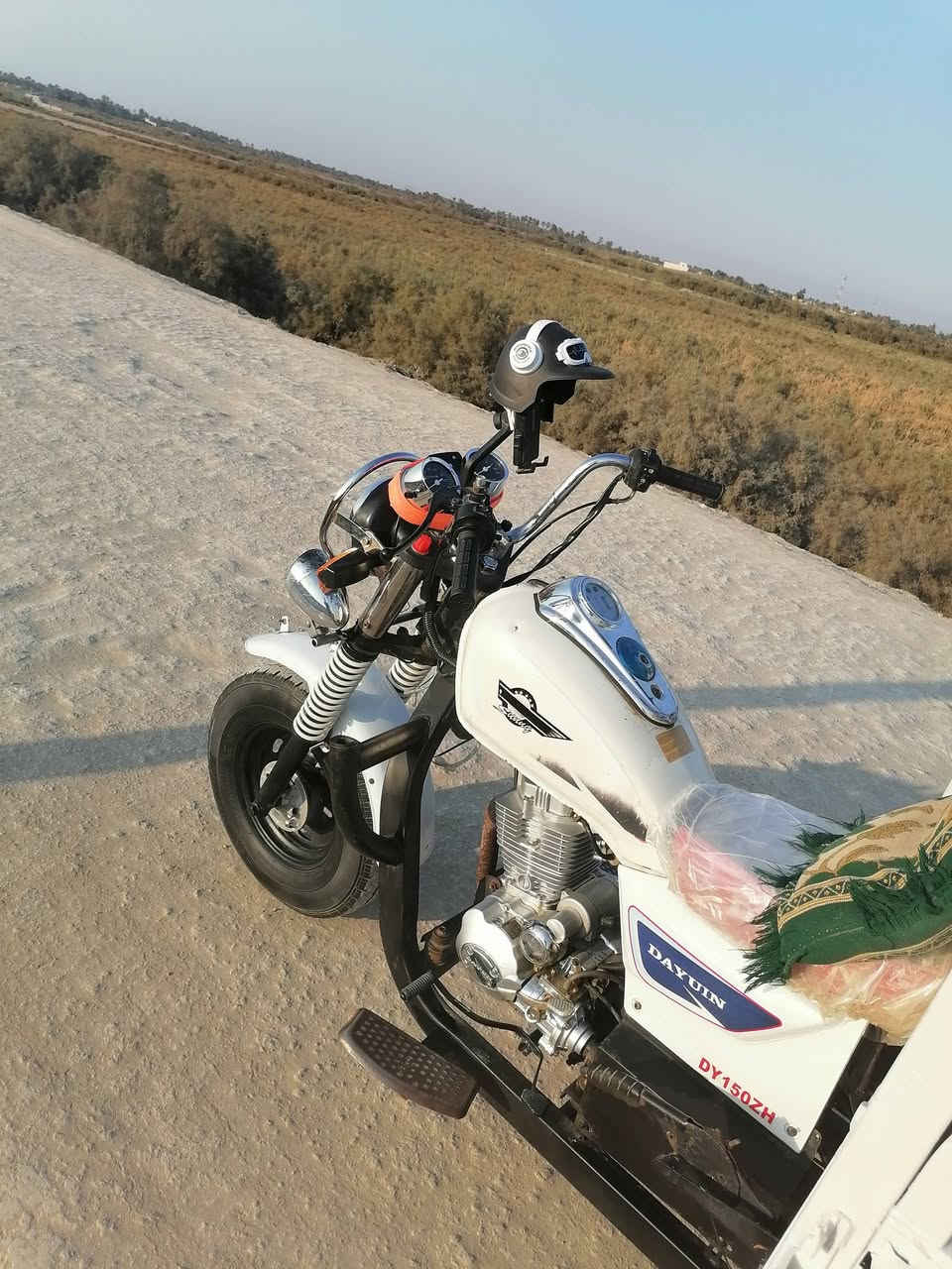 للبيع مديل 2020مرقم بسمي جاهزه من كلشي انتم تعرفون اسعار المرقم المو شراي لا يخابر مكينه جديده ما مفتوحه كير قبل شهر شاده شاصي نظيف بدون لحيم  الشراي يخابرني المكان ذي قار سوق الشيوخ *********** خاص مفتوح
