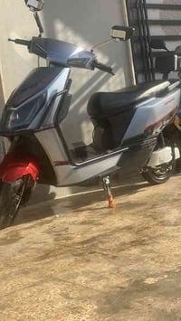 ماطور ماكس شحن سعر￼ ‏ ٥٠٠ و بي مجال فقط ويل سايف مطور جاهز بطريت ليثيو...