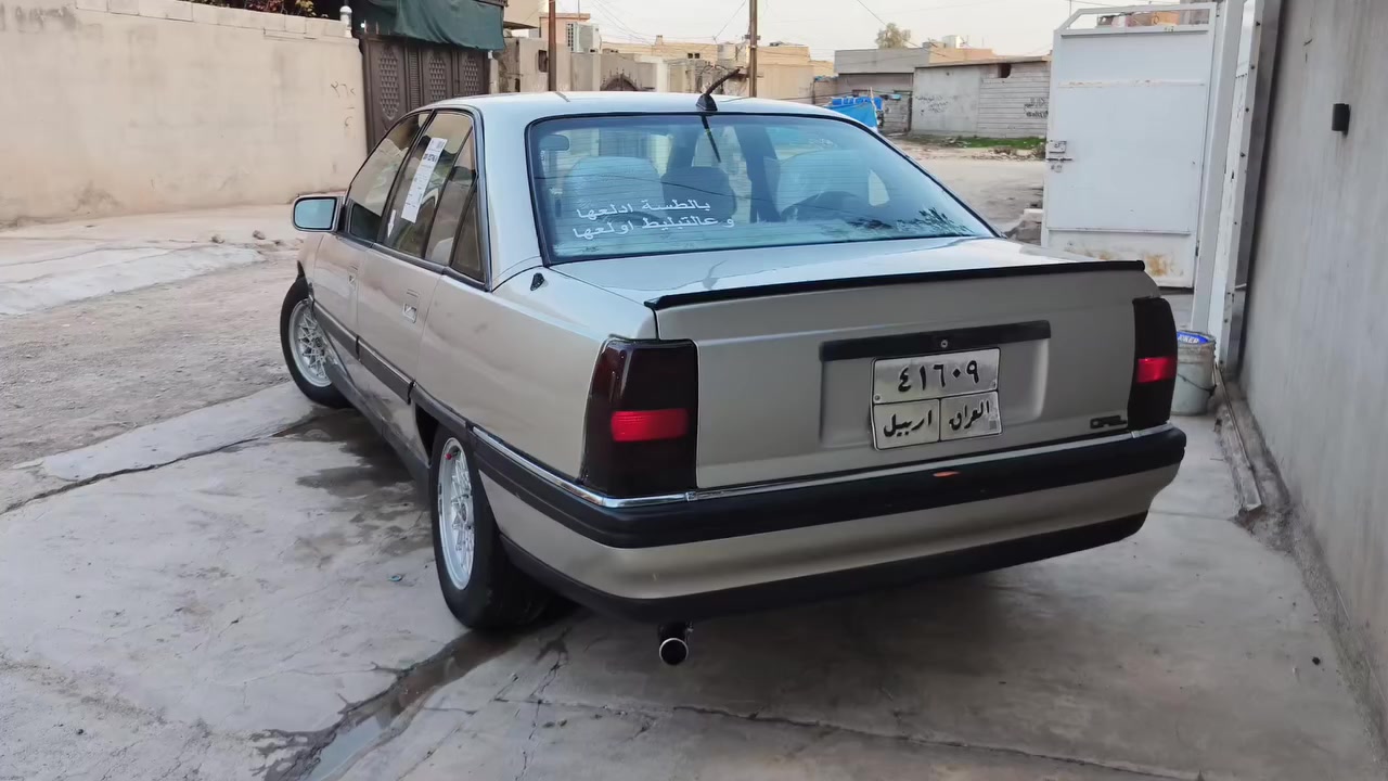 سلام عليكم اوبل اوميكا موديل 92 للبيع محرك 20 اصل كير عادي مكينة لا صرف لابخار تروح تفحص كير جديد كهربائيات كلة شغال سيارة ABS سقف سلايت شاشة جديد شادلة ارفلو مال كصة صدر جديد دبلات خلفية جديد هذني كلهن تفحصهن دواخل انظف من الخارج فقط سنوية ساقط سعر 43وبي مجال رقم موبايل *********** مكان كركوك قرب بانزين خانه واسطي(للعلم صبغ عام للجمالية فقط) واتساب مفتوح
